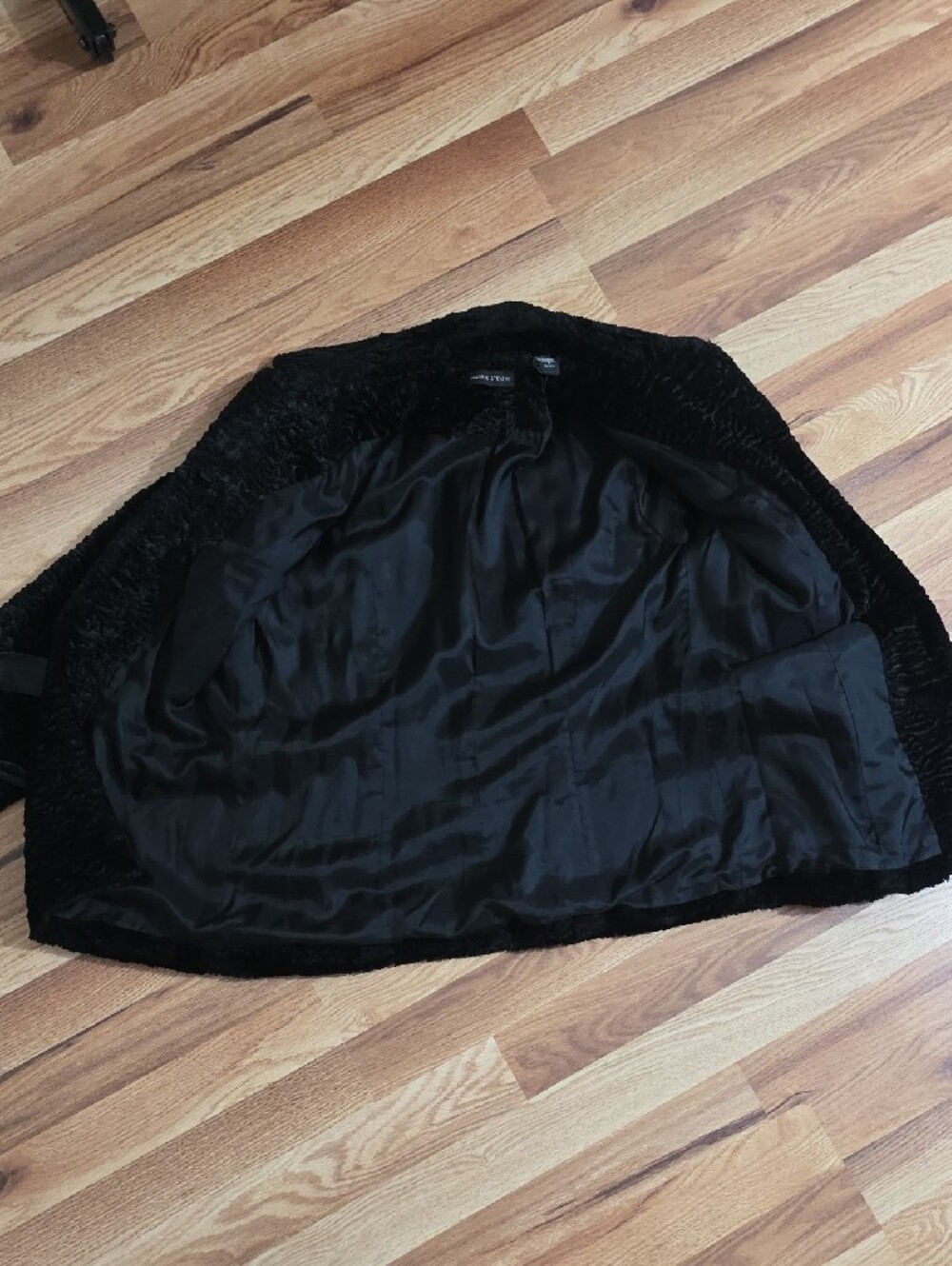 Valerie Stevens Black Faux Fur Tie-Waist Teddy Jacket Hook Closure Womens S - Picture 8 of 9